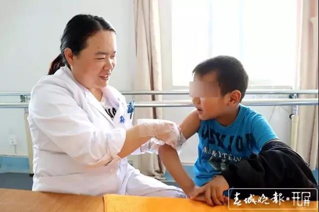 感謝春城晚報(bào)、保山新聞網(wǎng)對(duì)小潤(rùn)潤(rùn)的關(guān)心，感謝患者對(duì)我院的信任！