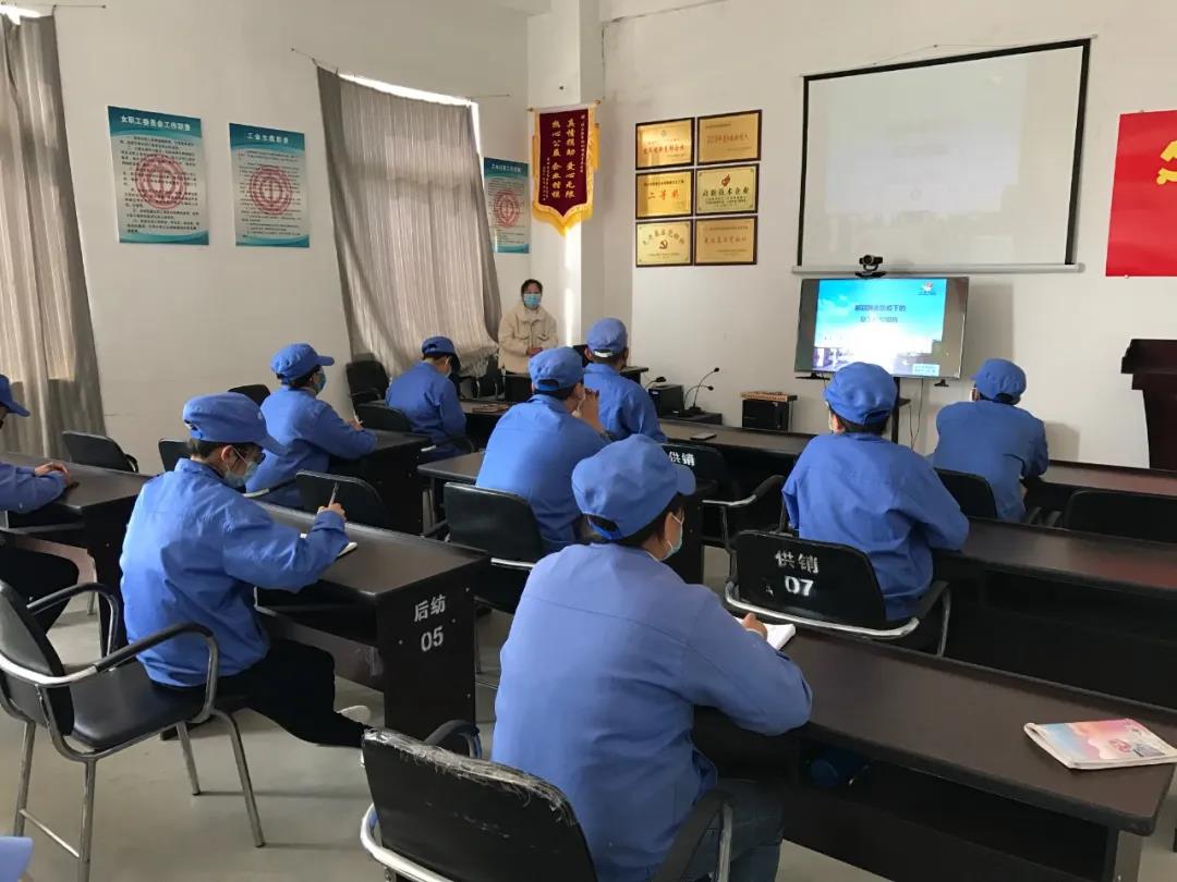 為企業(yè)、工廠等復工人員聚集地?開展疫情健康防護知識培訓