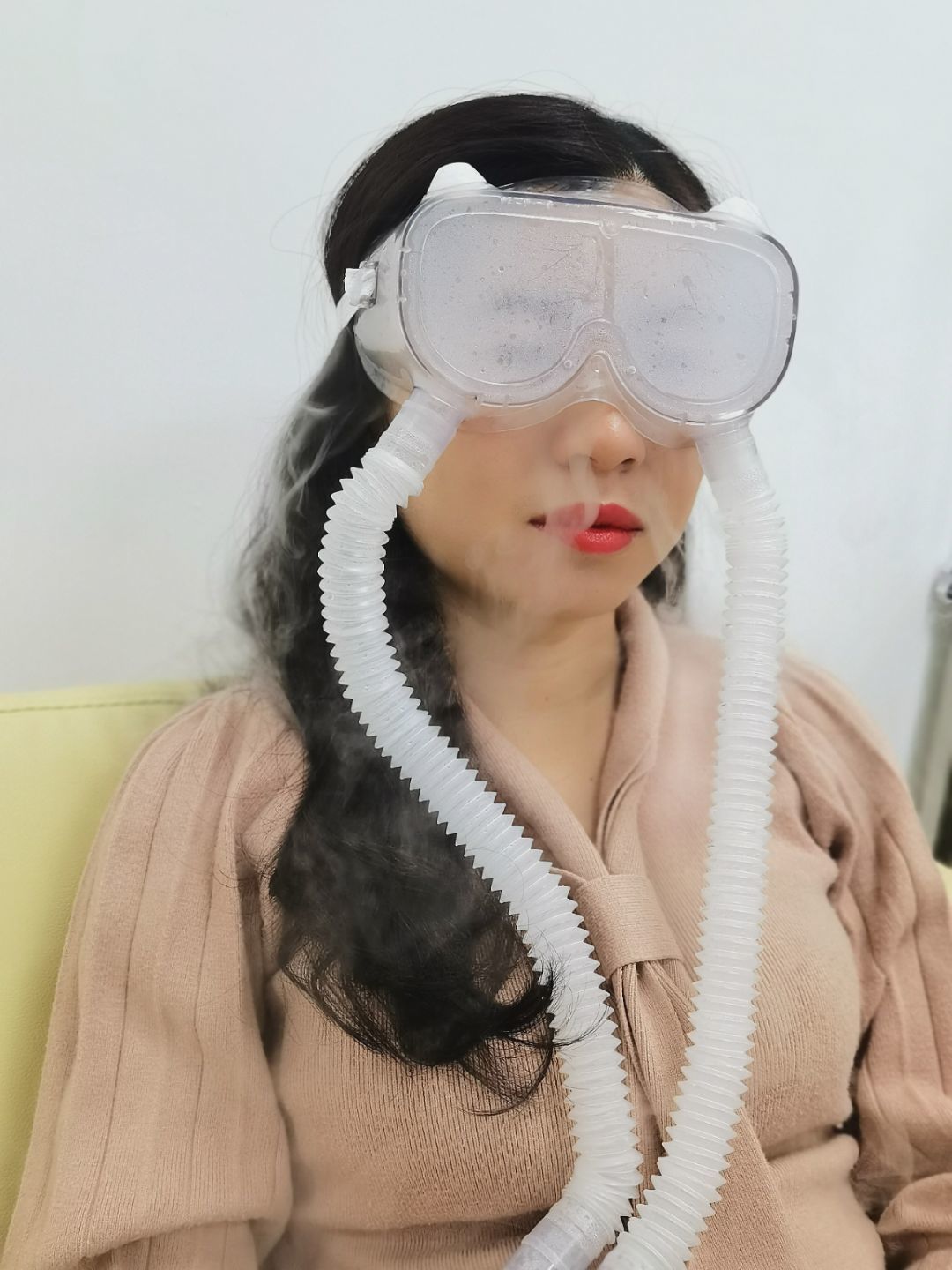 眼睛干澀、疲倦、刺痛……注意了！“干眼癥”可能找上你了！