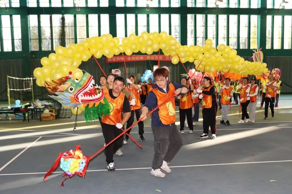 “同心同行，聚力共贏”安利醫(yī)院員工拓展訓練!