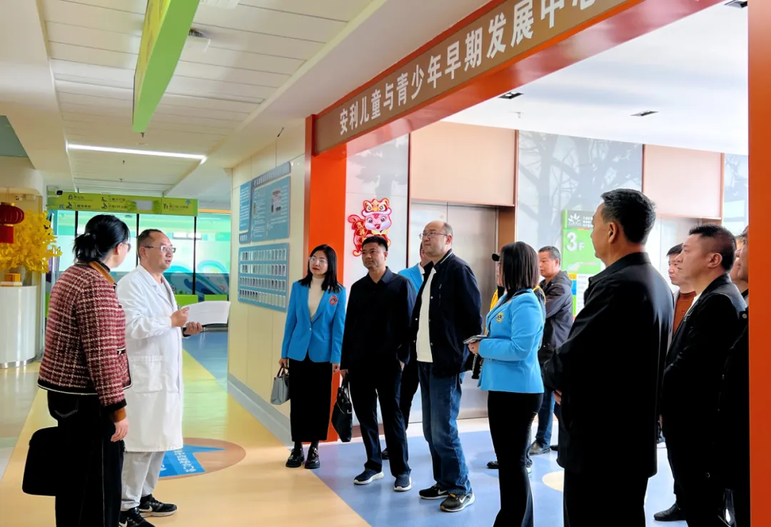 保山安利醫(yī)院攜手中國(guó)獅子聯(lián)會(huì)永昌服務(wù)隊(duì)共筑助殘愛(ài)心橋梁